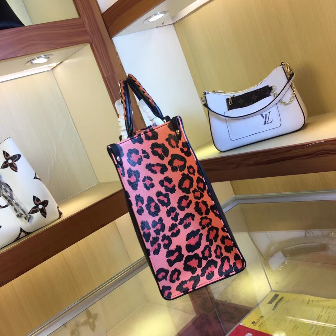 Replica Louis Vuitton Leopard-Print Sides Onthego Black/Brown