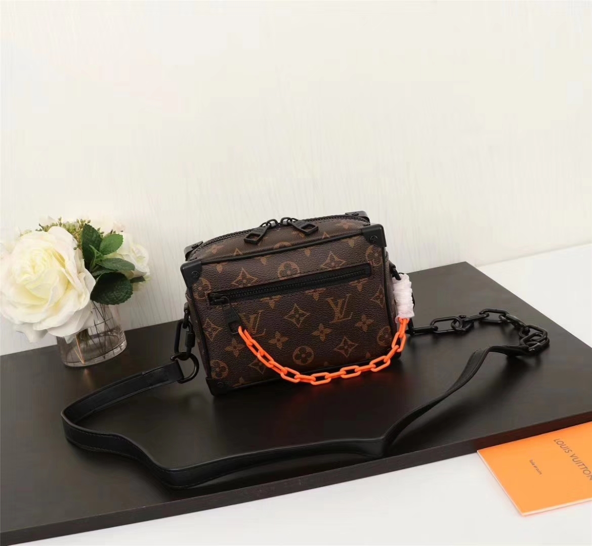 Replica Louis Vuitton Mini Soft Trunk M44480