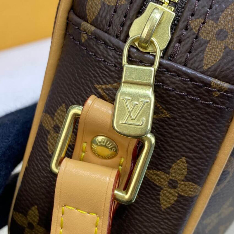 Replica Louis Vuitton Monogram Trocadero 23 Shoulder Bag M51276