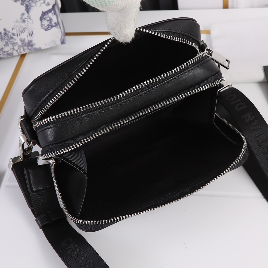 Replica Dior Black Cd Diamond Canvas Messenger Pouch