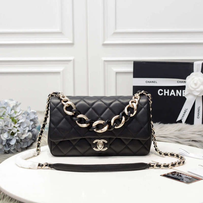 Replica Chanel Flap Bag With Large Bi-Color Chain As1354