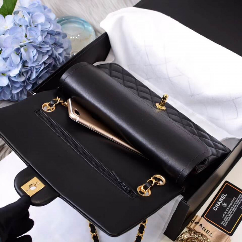 Replica Chanel 1112 Black Medium Size 2.55 Lambskin Leather Flap Bag