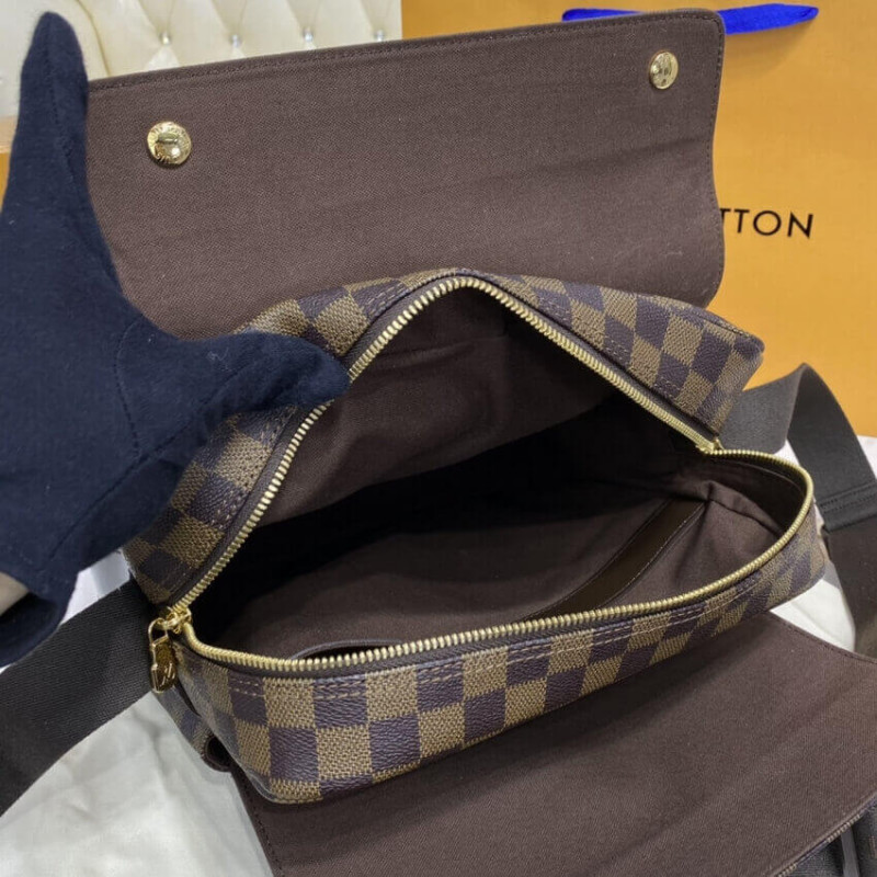 Replica Louis Vuitton Damier Ebene Naviglio Messenger Bag N45255