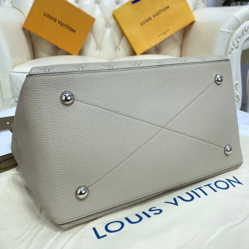 Replica Louis Vuitton Beaubourg Hobo Mm M56084
