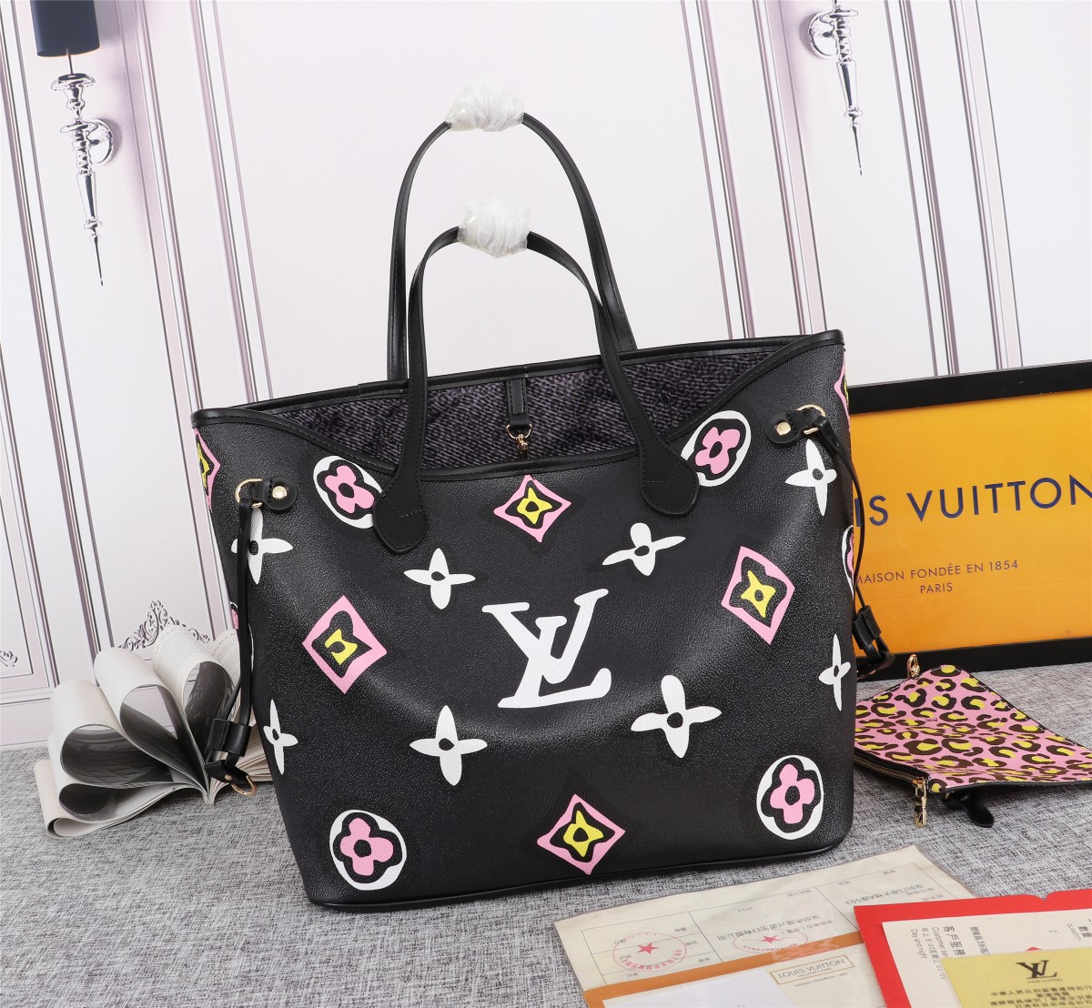 Replica Louis Vuitton Aaa-Neverfull Mm Tote Bag Black/White M45818