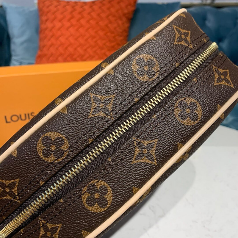 Replica Louis Vuitton Monogram Canvas Toiletry Bag 25 M47527