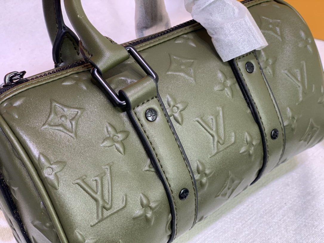 Replica Louis Vuitton Keepall Xs Monogram Seal Version