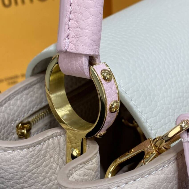 Replica Louis Vuitton Taurillon Leather Capucines Mm M57224