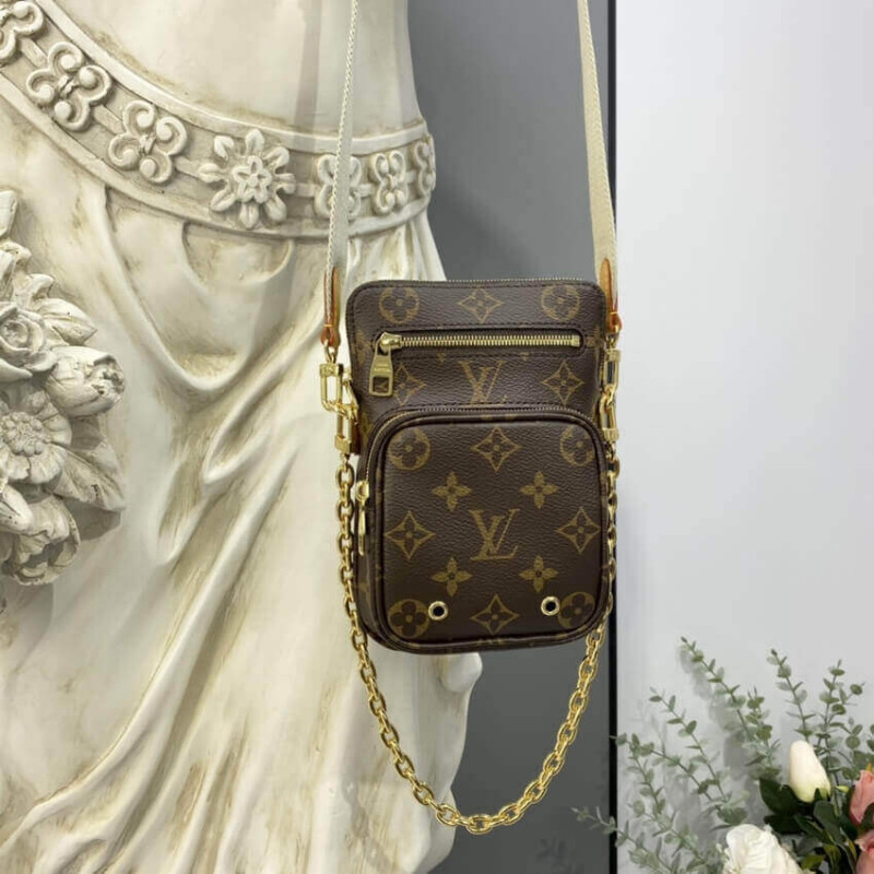 Replica Louis Vuitton Monogram Utility Phone Sleeve M80746