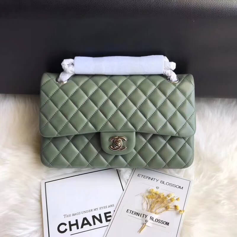 Replica Chanel 1112 Green Medium Size 2.55 Lambskin Leather Flap Bag