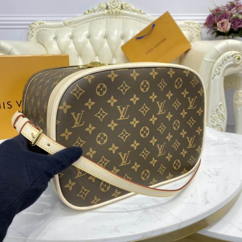 Replica Louis Vuitton Monogram Canvas Nice Cosmetic M47280