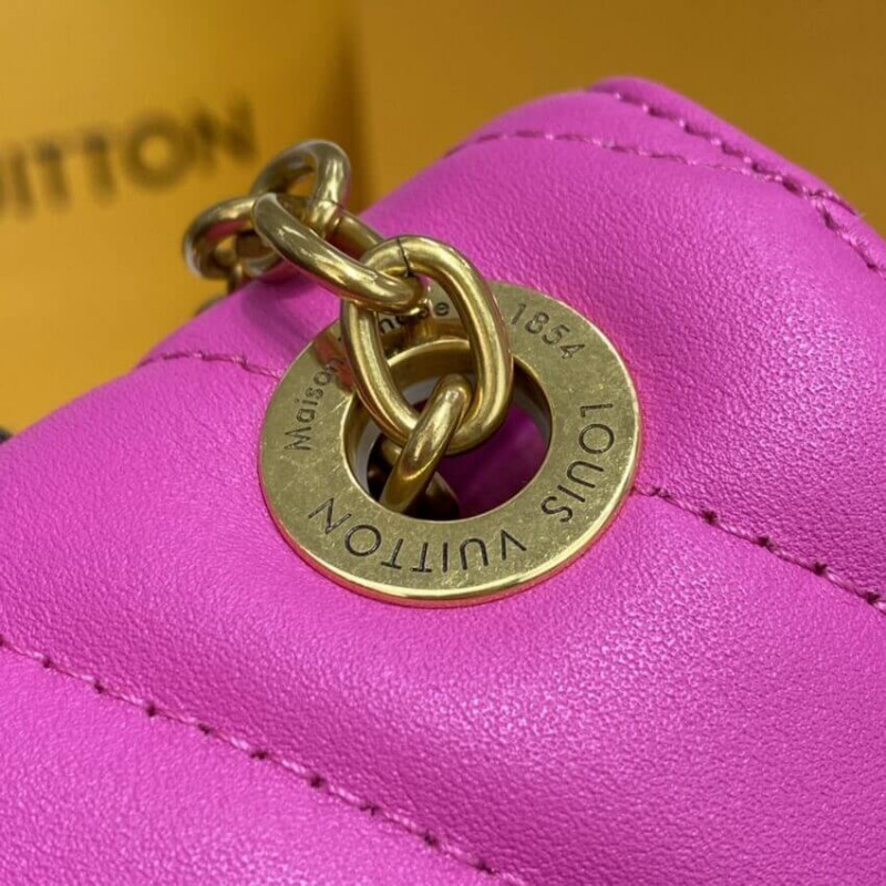 Replica Louis Vuitton New Wave Chain Bag M58553 Agathe Pink