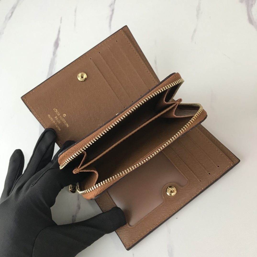 Replica Louis Vuitton Wallet With Zip Compartment M86366