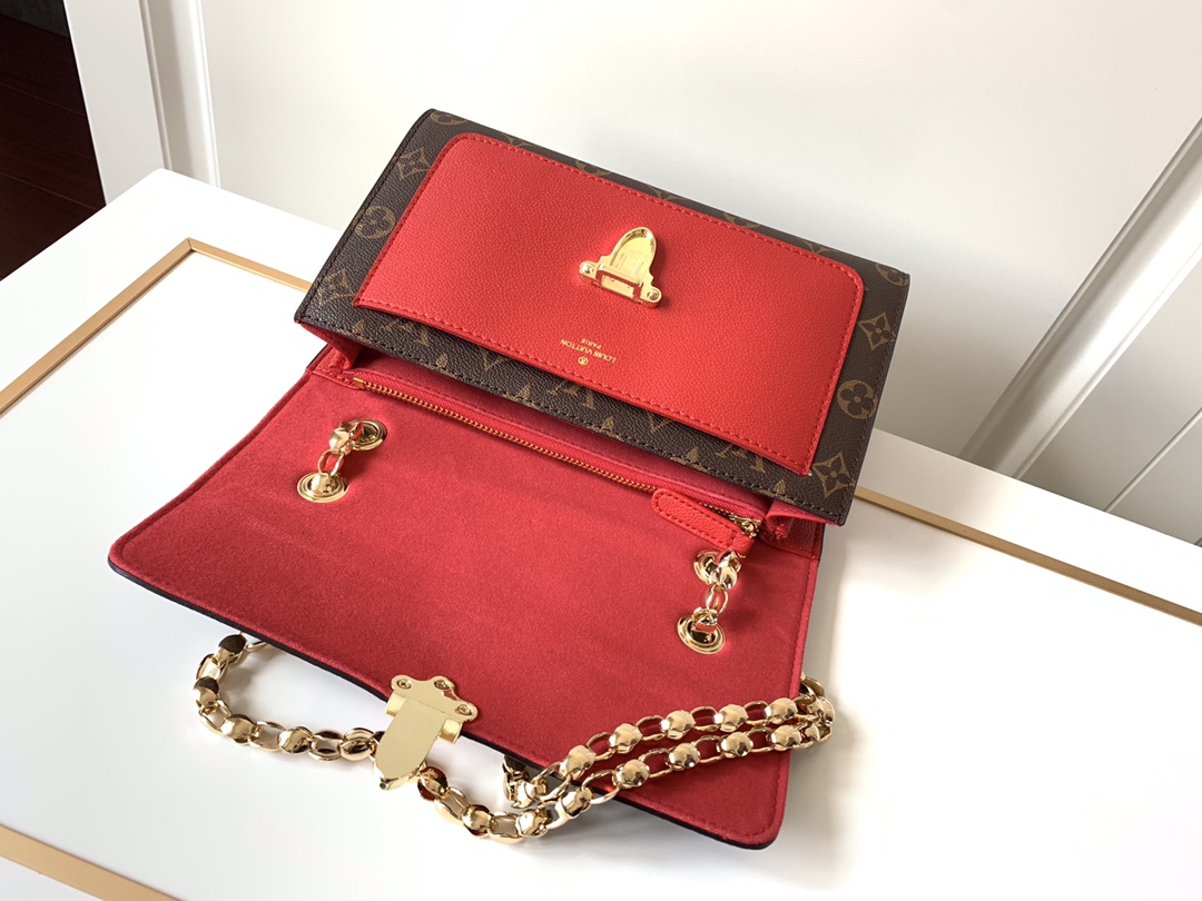 Replica Louis Vuitton Aaa-Victoire Chain Bag M41731