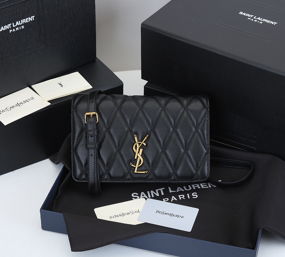 Replica Ysl Becky Chain Wallet In Quilted Lambskin 1944