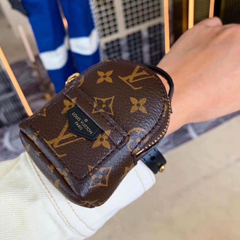 Replica Louis Vuitton Palm Springs Party Bracelet M41566