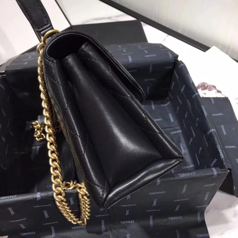 Replica Chanel Flap Bag With Top Handle As1174