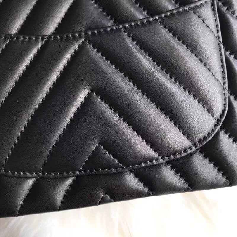Replica Chanel Chevron Lambskin 17Cm Classic Flap Bag 1115