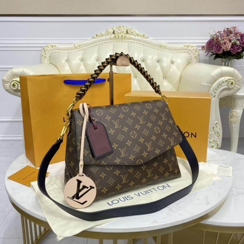 Replica Louis Vuitton Monogram Beauborg Mm M43953