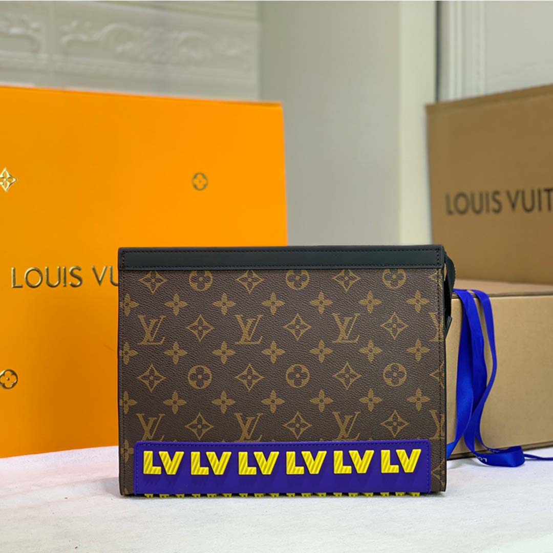 Replica Louis Vuitton Rubber Collection-Toiletry Pouch 26 M66601