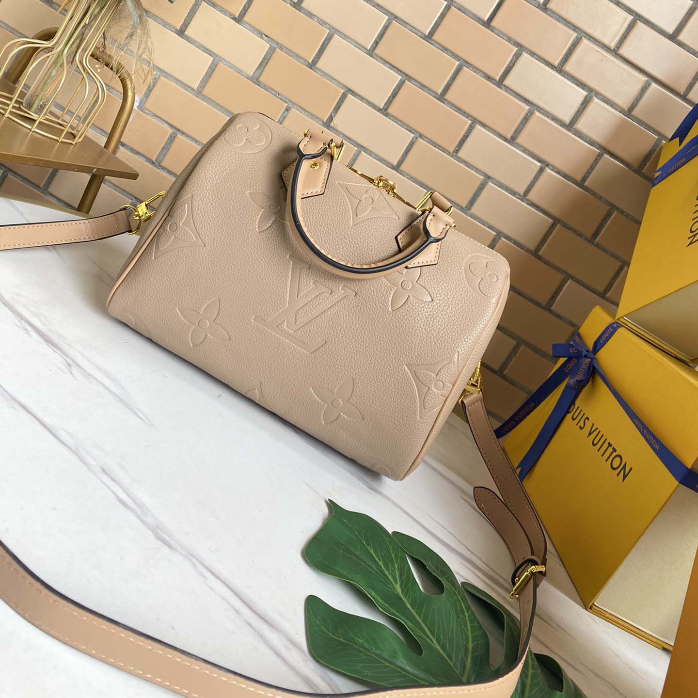 Replica Louis Vuitton Speedy Bandouliere 25 Handbag