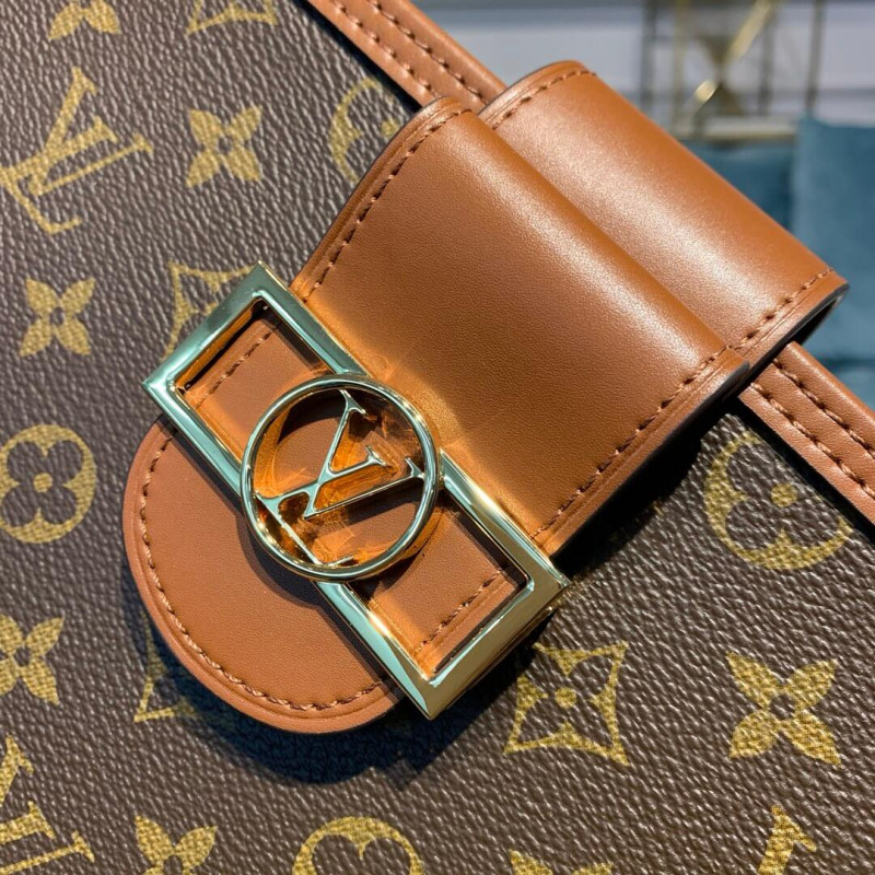 Replica Louis Vuitton Monogram Canvas Dauphine Clutch M44178
