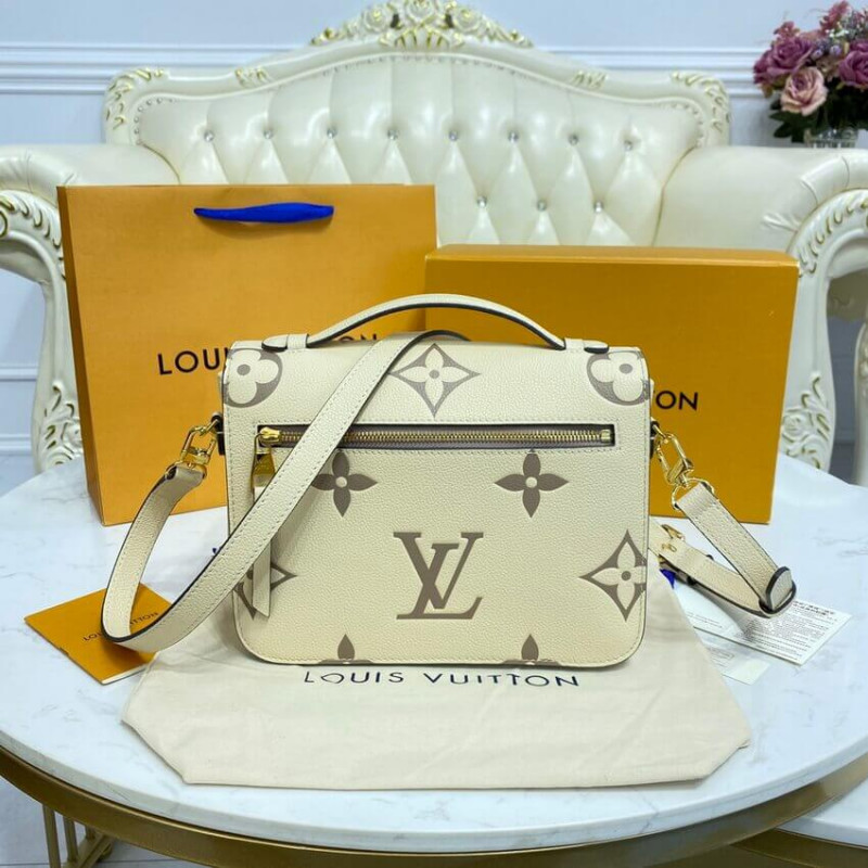 Replica Louis Vuitton Pochette Metis M45596