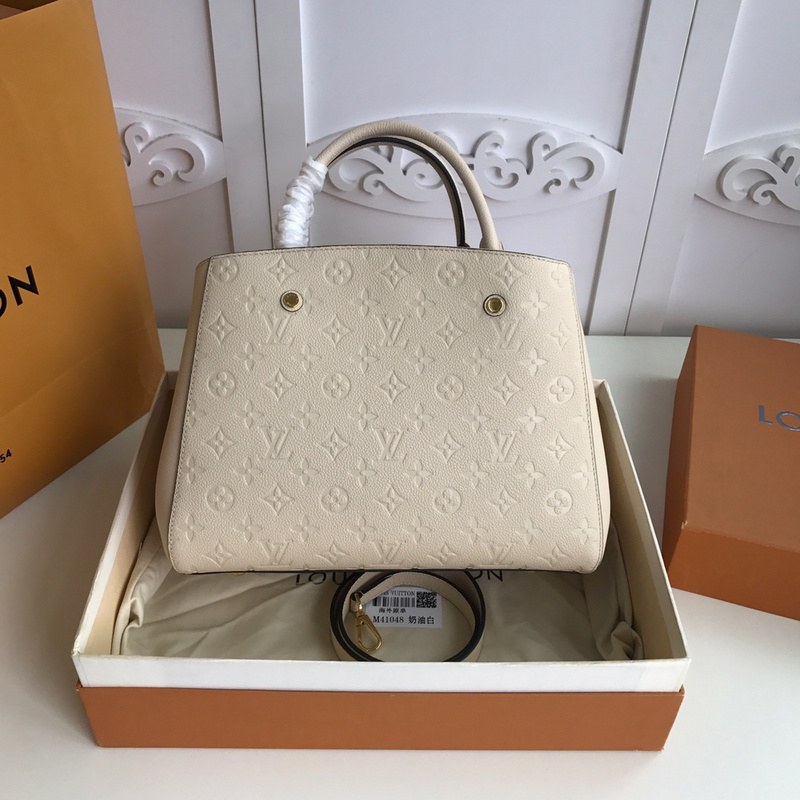Replica Louis Vuitton Aaa-Montaigne Mm-M44061 White