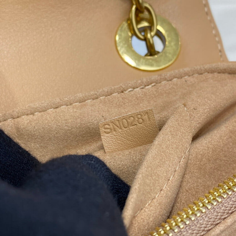 Replica Louis Vuitton Lv New Wave Chain Bag M59349 Arizona