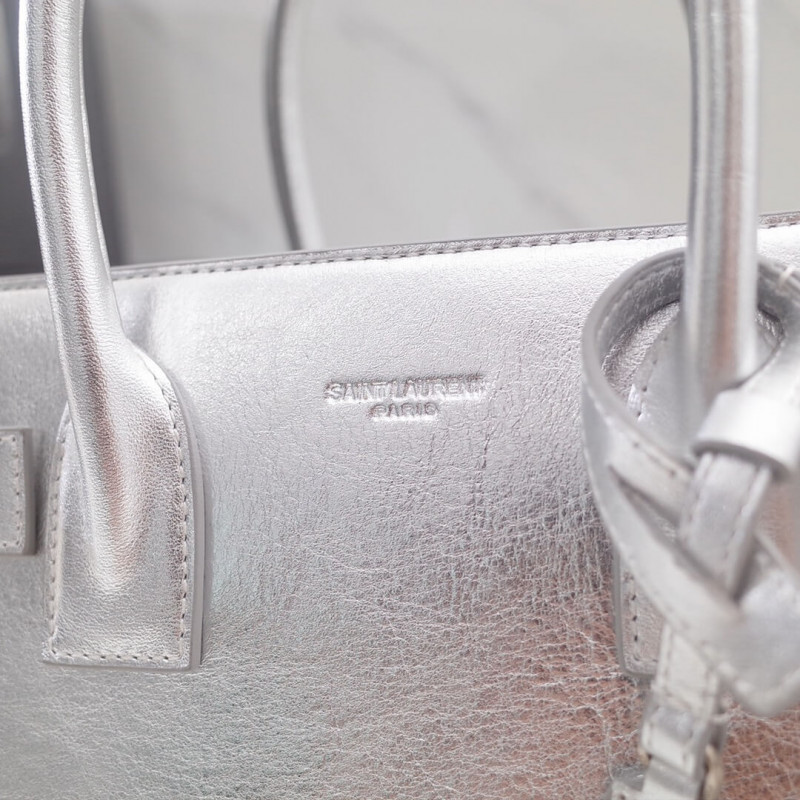 Replica Saint Laurent Sac De Jour Souple Baby In Crumpled Silver Calf Leather 477477
