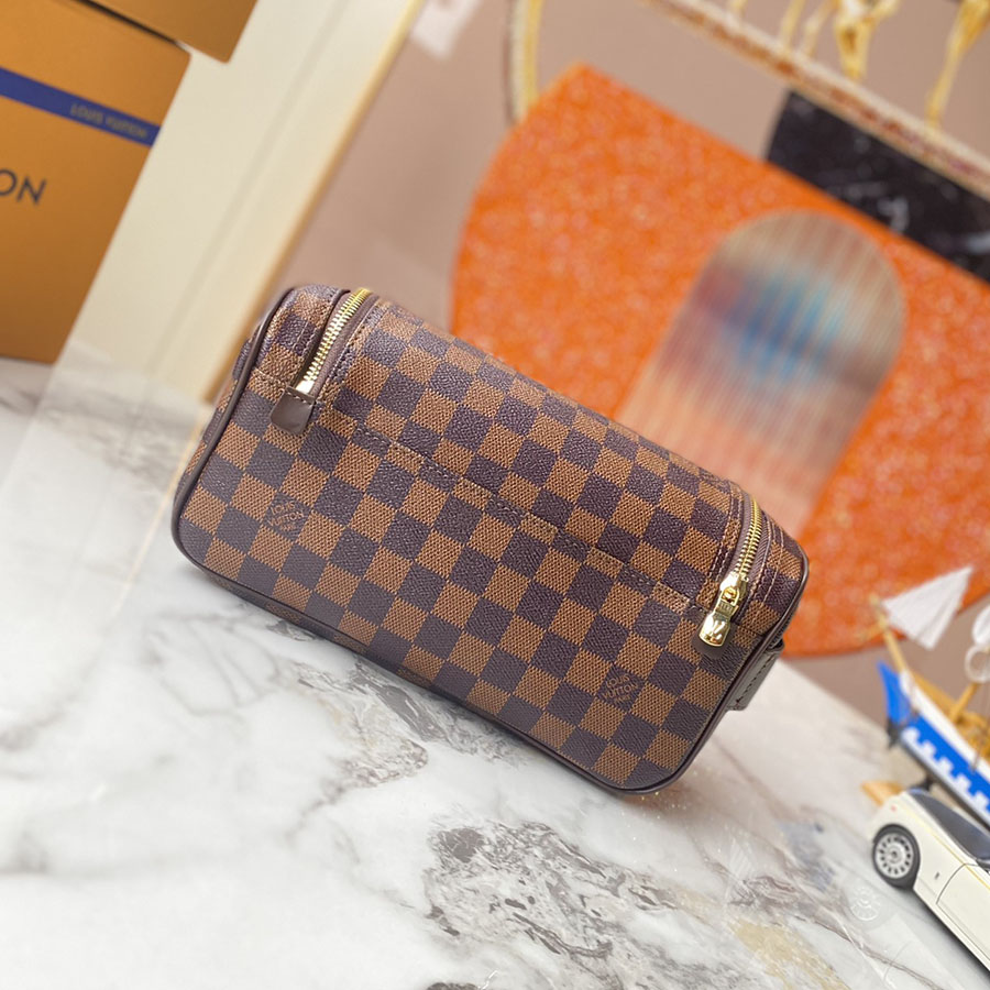 Replica Louis Vuitton Toiletry Pouch N47625