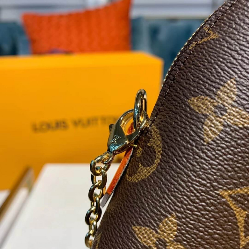 Replica Louis Vuitton Monogram Canvas Cosmetic Pouch Gm M47353