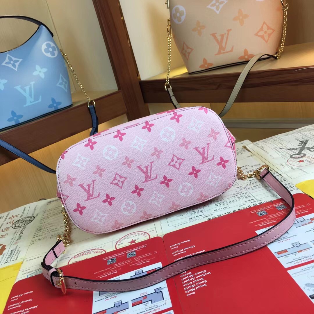 Replica Louis Vuitton Marshmallow Hobo Bag Beige/Pink/Blue