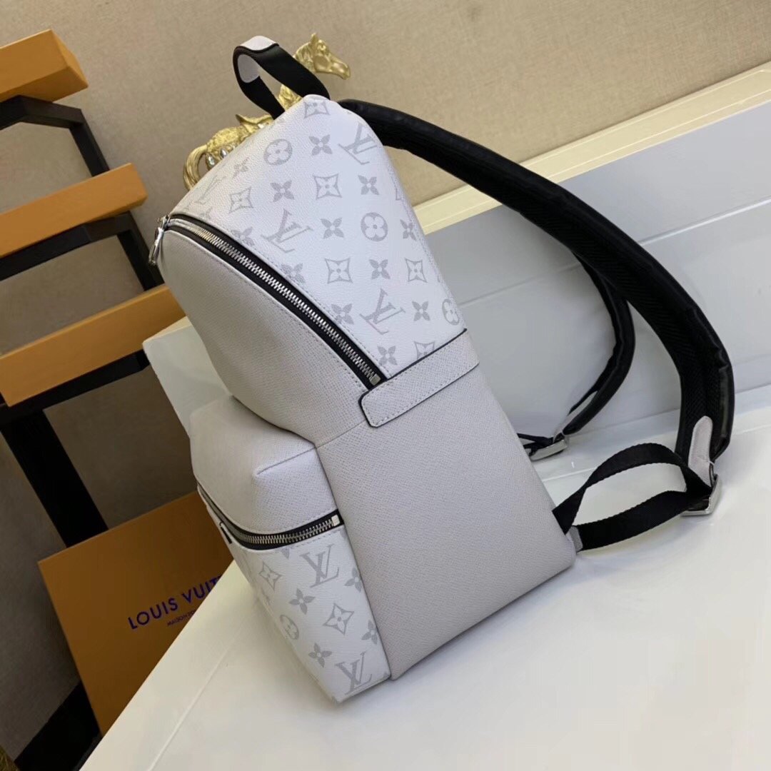 Replica Louis Vuitton Aaa-Discovery Backpack M30232 M30228