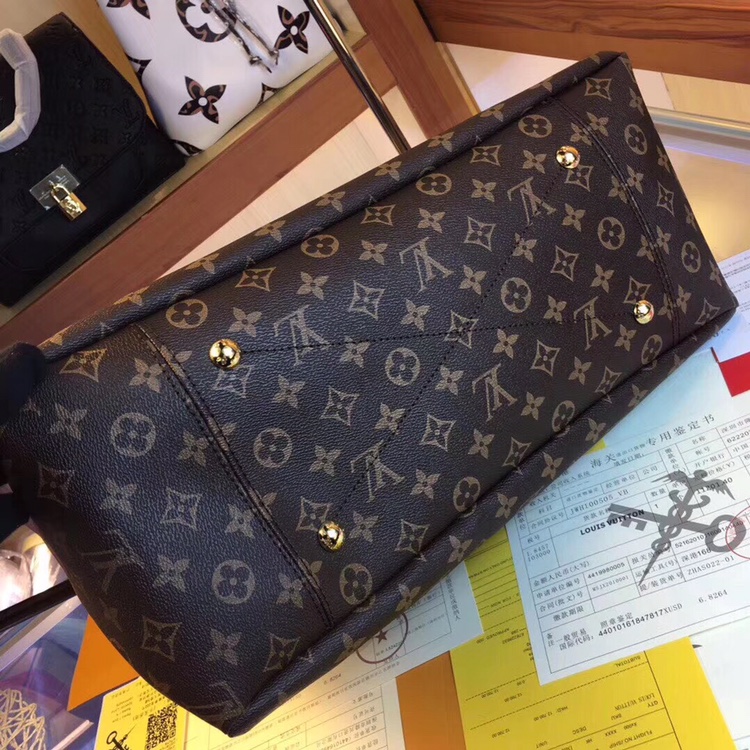 Replica Louis Vuitton Artsy Mm M44869 White/Brown