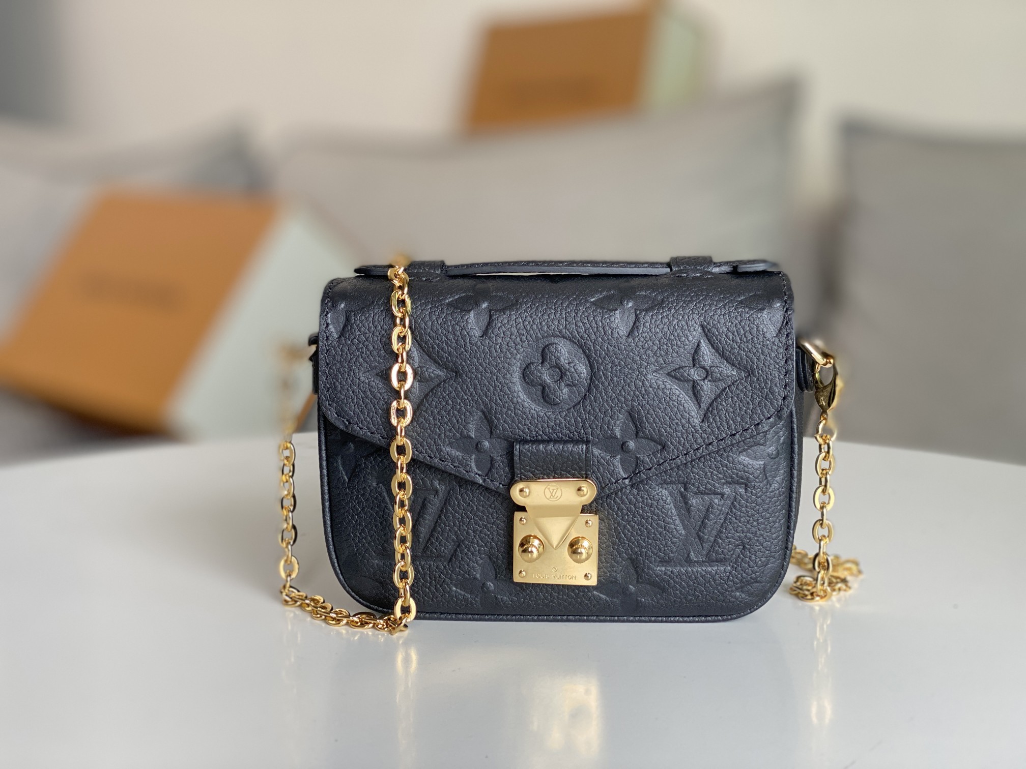 Replica Louis Vuitton Pochette Micro Metis Bag