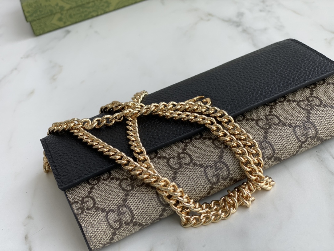 Replica Gucci Marmont Chain Wallet Beige/Black