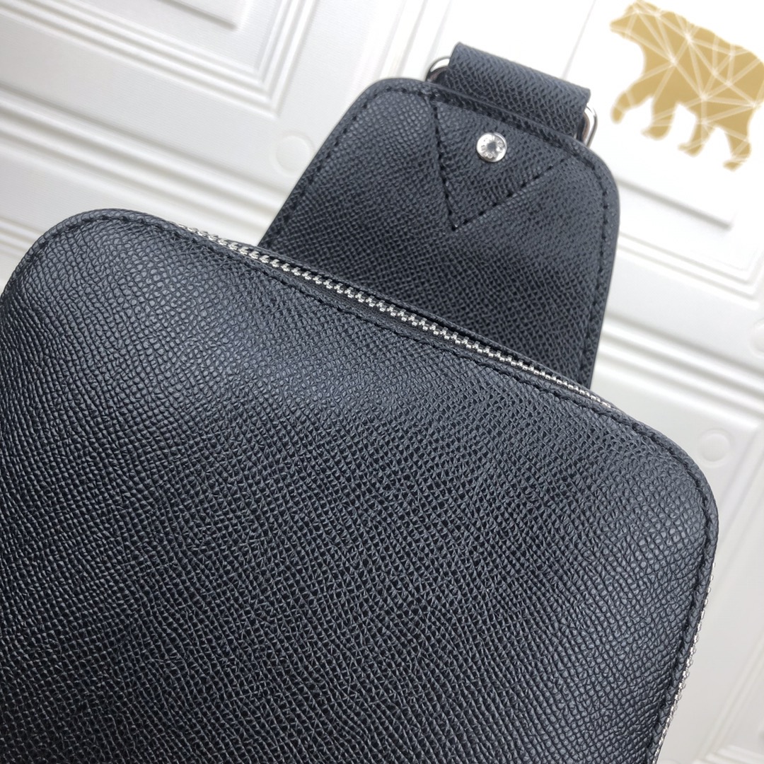Replica Louis Vuitton Avenue Sling Bag M30443