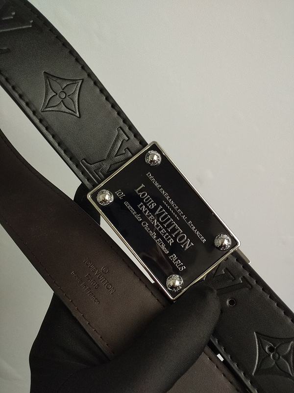 Replica Louis Vuitton Belt L126-75 38Mm Black