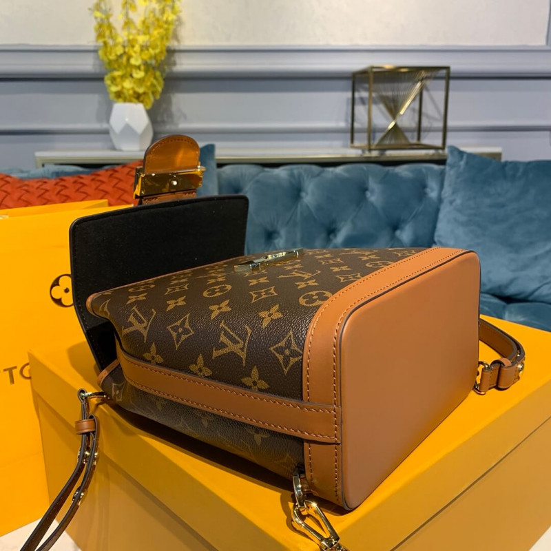 Replica Louis Vuitton Dauphine Backpack M44827