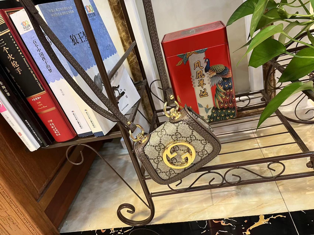 Replica Gucci Blondie Card Case Wallet