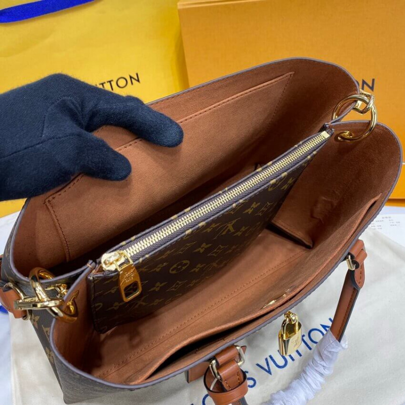 Replica Louis Vuitton Monogram Canvas Flower Tote M43770 Caramel