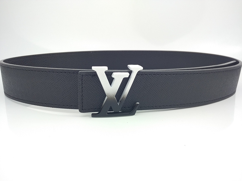Replica Louis Vuitton Belt L212-75 38Mm White