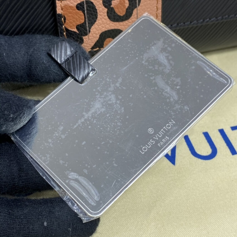 Replica Louis Vuitton Twist Mm M58568 M58689