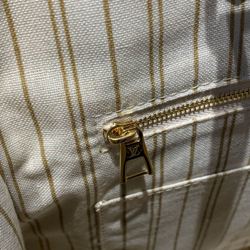 Replica Louis Vuitton Onthego M44675 Ivory/Havana Beige