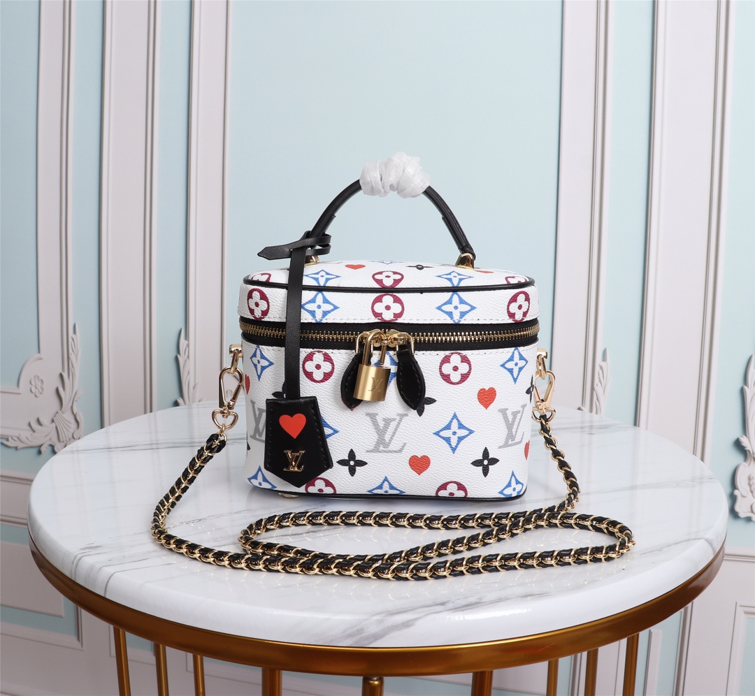 Replica Louis Vuitton Game On Vanity Pm M57482 Black/White