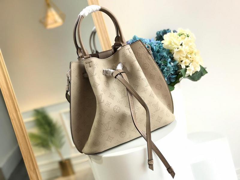 Replica Louis Vuitton Girolata Black/Beige