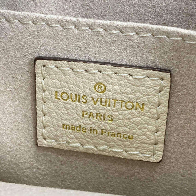Replica Louis Vuitton Petit Sac Plat M80449