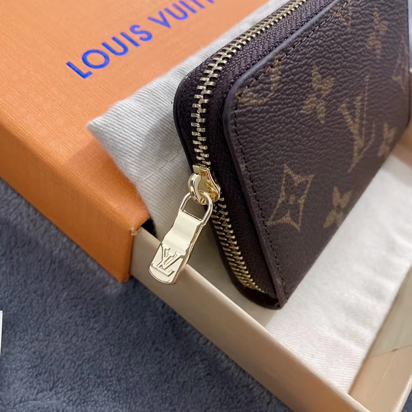 Replica Louis Vuitton Monogram Coin Wallet L13
