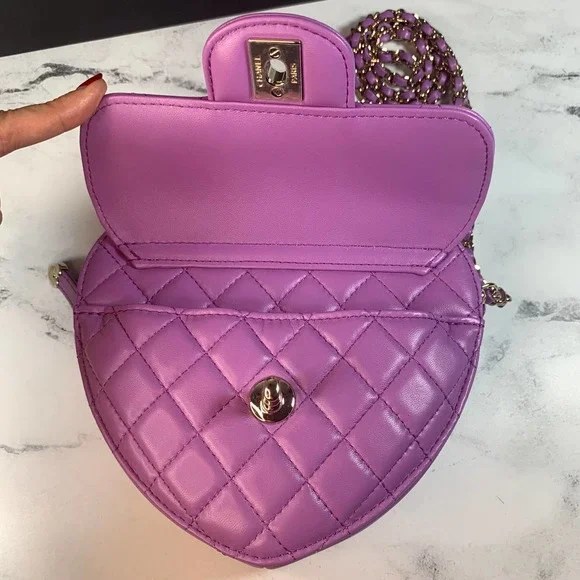 Replica Chanel Heart Zipped Arm Coin Purse 22S Purple/Black Ap2786
